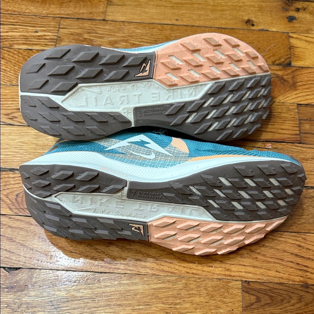 Nike Pegasus Trail Running Shoes size 9.5 - Picture 3 of 6